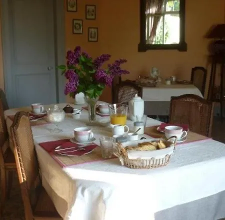 Le Clos Des Ifs Bed & Breakfast