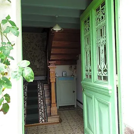 Le Clos Des Ifs Bed & Breakfast